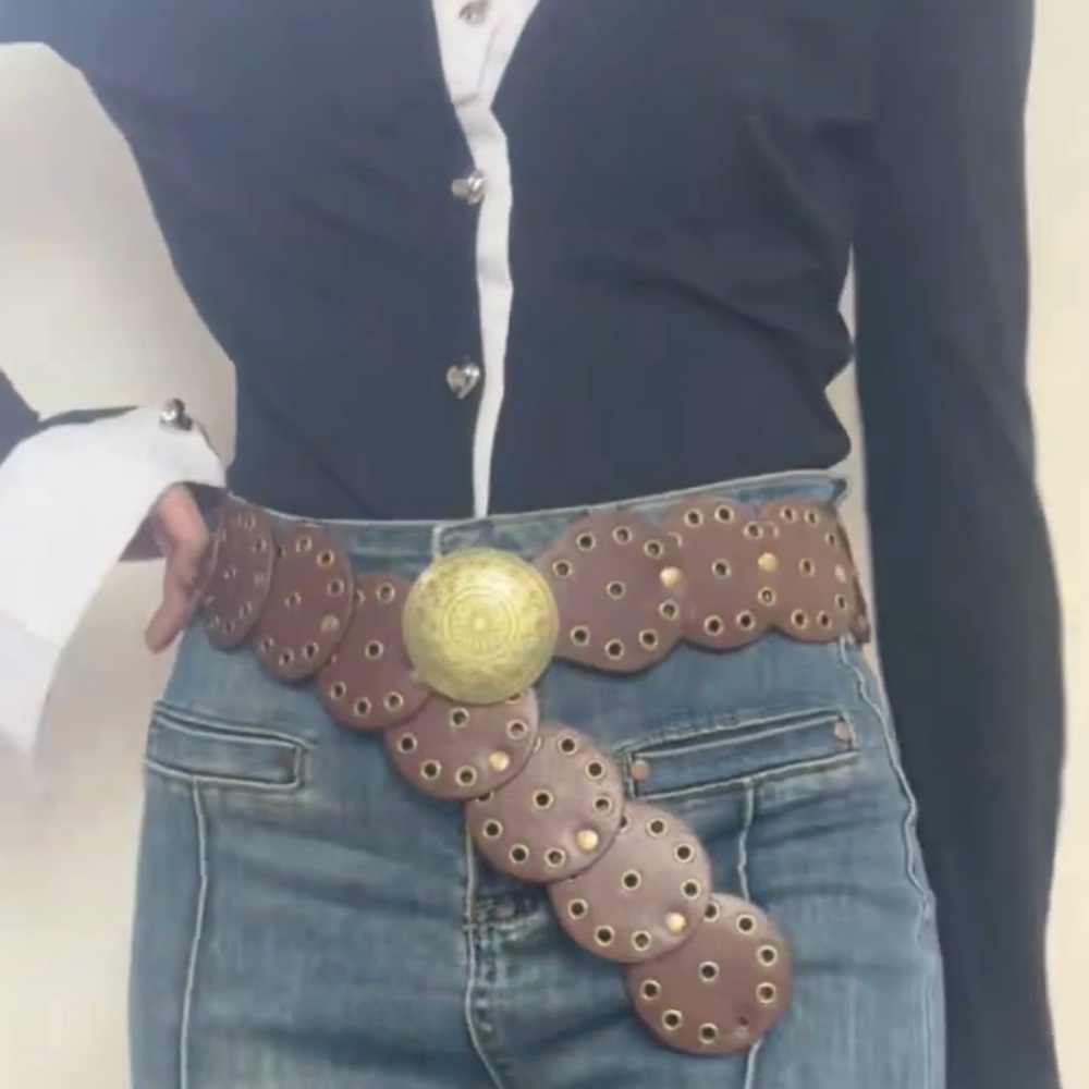 Wide Hallow-Out Brown Western Belt with Drop